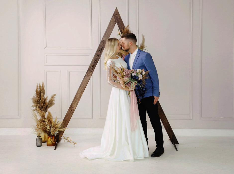 Triangle d'arche de mariage